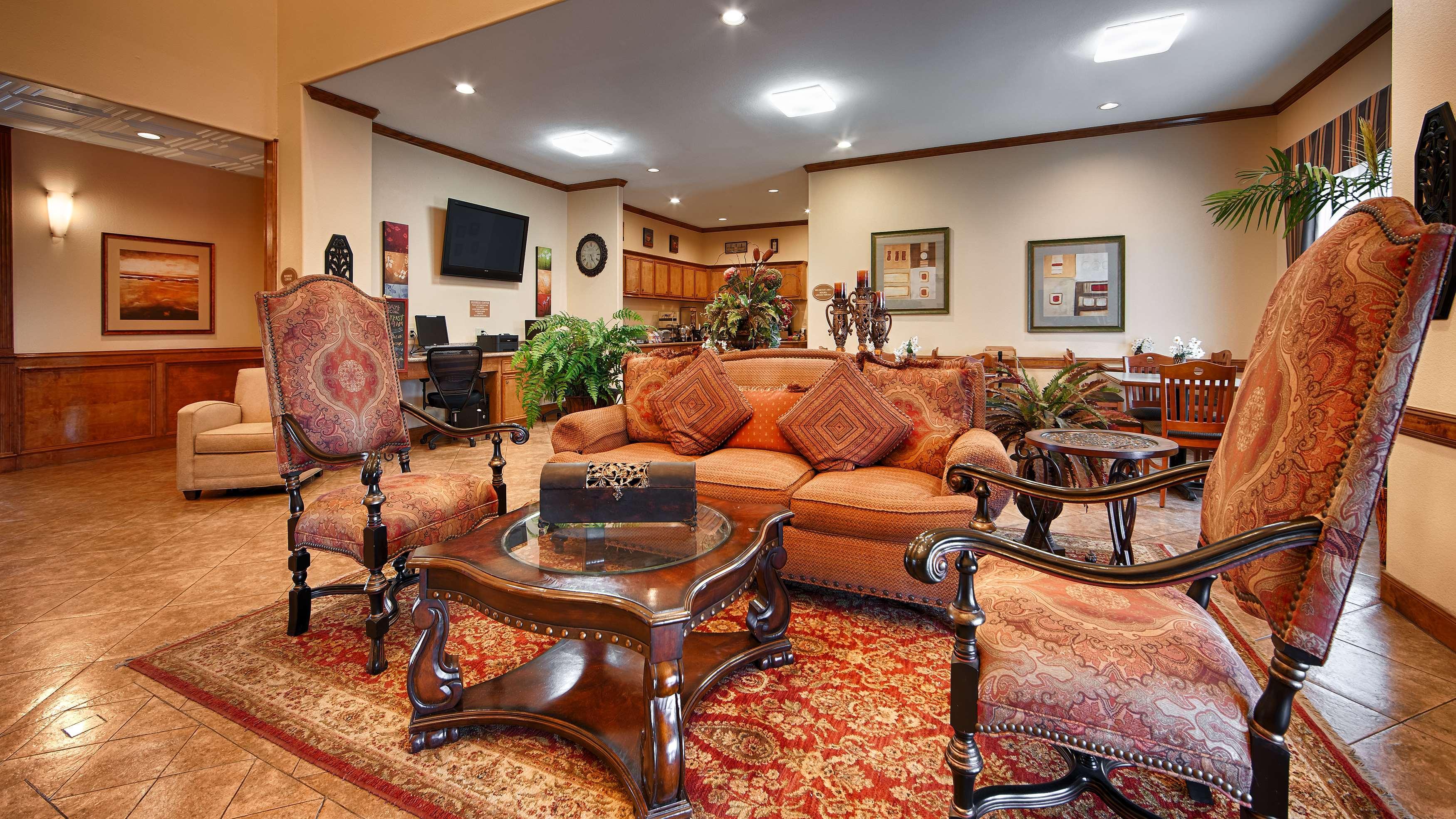 Best Western Plus Schulenburg Inn & Suites Eksteriør billede